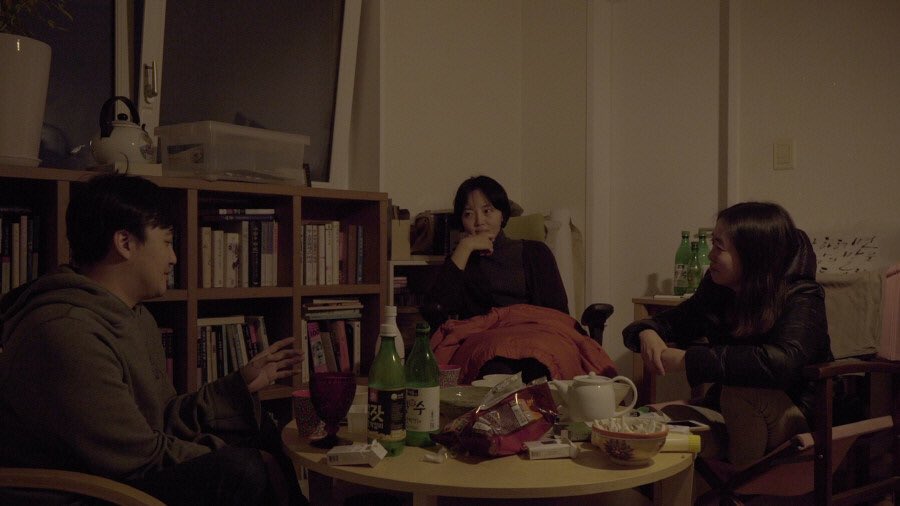 "괴로움의 형태. 마음의 얼룩. 나도 그렇다는 나지막한 속삭임"-씨네21 송경원 올봄, 관객들의 감성을 자극하는 영화 #한강에게 🌉 영화를 보는...