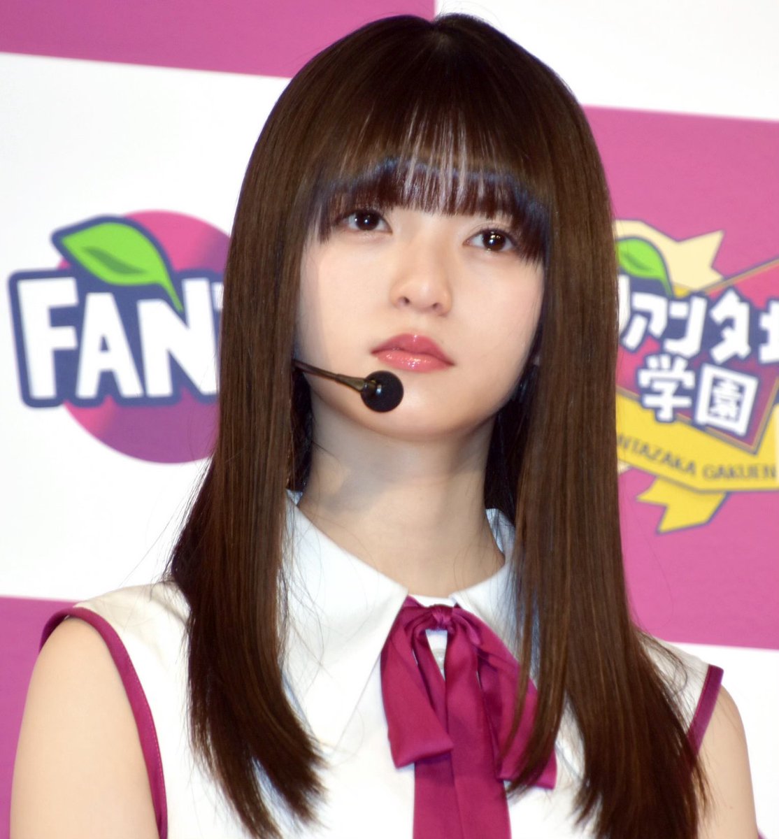 乃木坂46が 変顔 対決 秋元真夏の絶賛に齋藤飛鳥ツッコミ なんでだよ ファンタ坂学園 入学式 写真17枚 乃木坂46 齋藤飛鳥 秋元真夏 生田絵梨花 山下美月 与田祐希 ファンタ Oricon News オリコンニュース Scoopnest