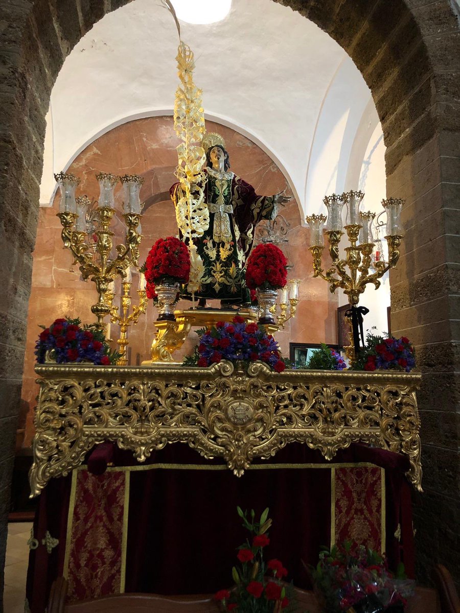 SemSantaCadiz's tweet photo. San Juan Evangelista volverá a procesionar sobre su propio paso, siendo la @HdadAguasCadiz la única en poner 3 pasos en la calle en la #SSCadiz19 https://t.co/ehZ49PedOh