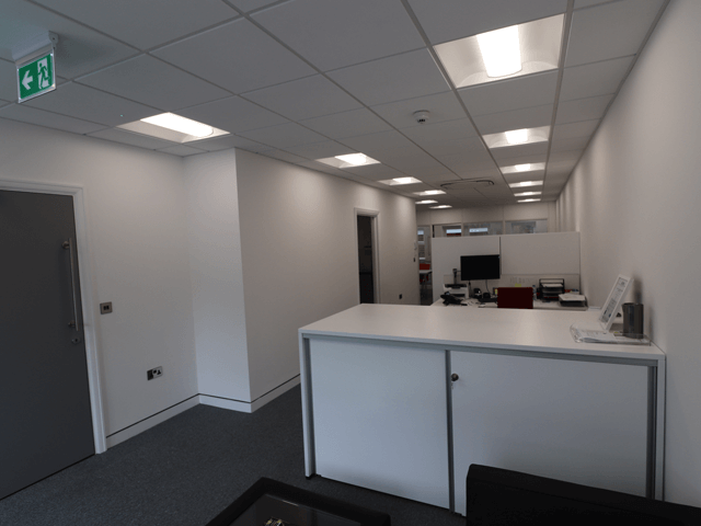 Restorationsuk's tweet photo. Here is a before and after of a fire damaged office we recently completed. Call us on 08000 926 123 and we can provide you a quote. 🔥 #fire #firerestoration #floodrestoration #flood #emergency #fastresponse https://t.co/k45sQ21DoI