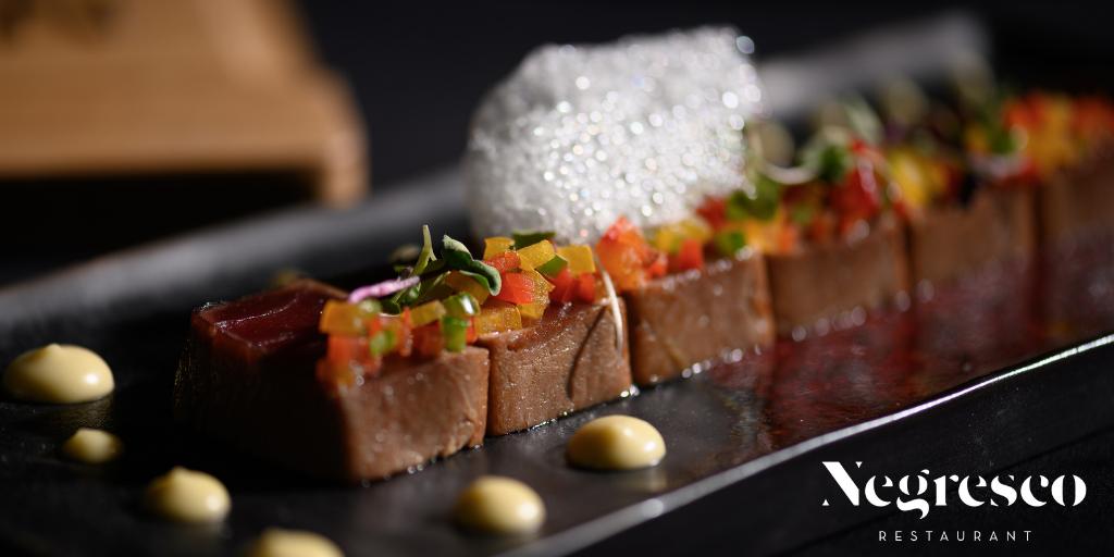 NgrescoPrincess's tweet photo. Aún estas a tiempo de probar el delicioso menú degustación de la #insiderweek by ElTenedor. 😋 Podrás encontrarlo en#NegrescoRestaurant hasta este domingo 21 de abril. ¿Te lo vas a perder?
Reservas 📲 -> https://t.co/WErybrEpUQ
#NegrescoPrincess #Gastronomy https://t.co/o9WyiTQvnF