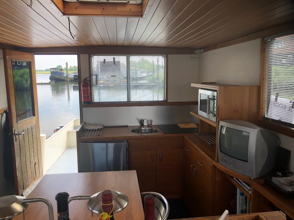 bootkopen_nl's tweet photo. Sleepboot te koop aangeboden via:

https://t.co/OG091EVUjQ

#boten #boot #motorboot #tekoop #bootkopen #botentekoop #vaarseizoen #watersport  #varen #voorjaar #lente #HISWA2019 #motorjacht #sllepboot #schip #vlet  #kruiser #woonboot https://t.co/xwGHqMKfGC