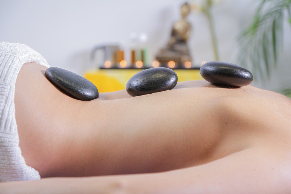 CI4TCM's tweet image. Check out the new range of services @LSBU&apos;s Chinese Clinic.  In addition to acupuncture, we now offer massages, facials, hot stones and cupping. 

lsbu-confucius.london/clinic/

#Southwark #Wellbeing #London #Massage