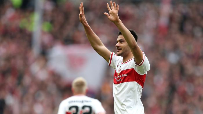 Diz_Hayran's tweet photo. Alman yüksek tirajlı gazetesi, Stuttgart'ın Ozan'ın sözleşmesinde tam 15 milyon euroluk bir serbest kalma maddesi bulunduğunu yazdı.
#spor #süğerlig #futbol #haber #Galatasaray #MazbataGeliyor #SeçimYenilenmeli #KöyEnstitüleri #takip #tt https://t.co/FyoN22VC2N