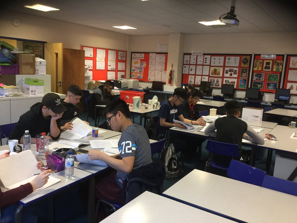 MrsLWilliamsDT's tweet photo. Ardderchog Year 11! - Engineers working their socks off in preparation for their exam. #May24th #easterrevision 
@SJHSYear11 https://t.co/819gV6TcF9