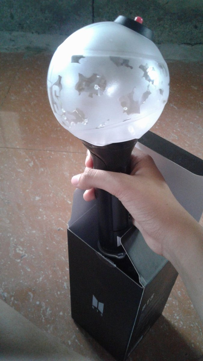 kmkwya's tweet photo. My precious army bomb is hereeπ Thank you so muchhh @SnowyPeachPH , safe na nakarating ang baby koπ―π thank you also for the freebies ang cute nilaπ Salamat din at hindi mo ako binigoπ will definitely order again pag hindi na brokeπ
Strong power thank youππ
#SnowyProofs https://t.co/eIiZVhMGss