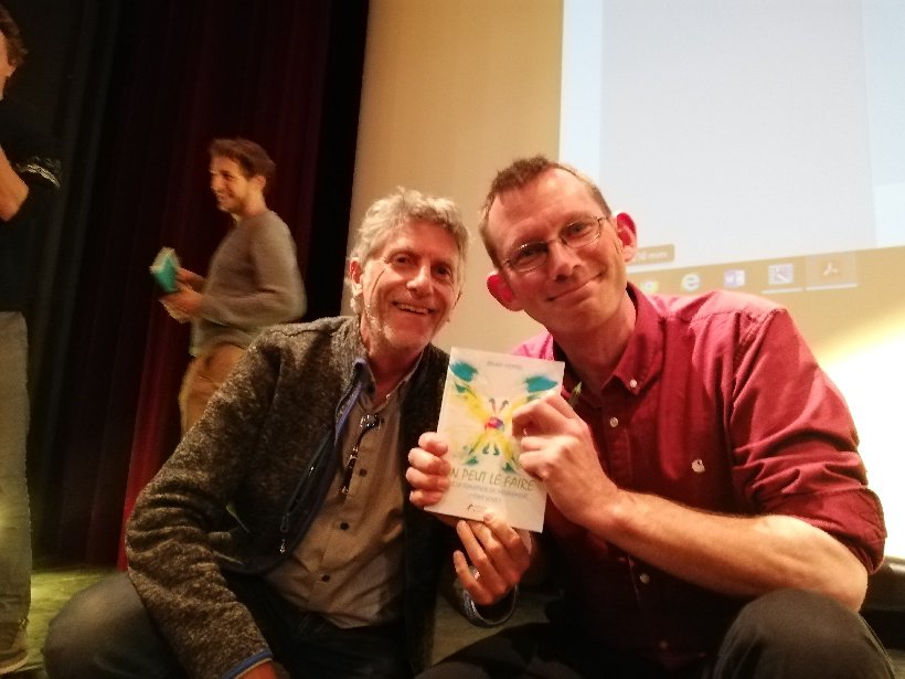 👍🌎😃 La conférence de Rob Hopkins au Théâtre Toursky hier soir fut un moment formidable ! Bruno Montel y était présent pour participer au débat et dédicacer son livre "On peut le faire !".

Merci à <a href="/SansTransiPce/">Sans Transition Pce</a> pour ce bel événement !