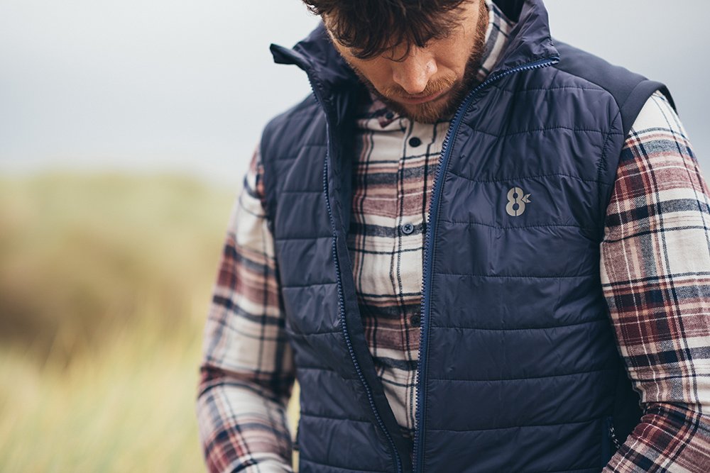 Spring is in the air and it’s time for versatile, lightweight warmth.

Our men’s gilets are the perfect base or mid layers for cool spring adventures. 
.
.
#8kflexwarm #heatedjacket #hoodie #mensstyle #mensfashion #style #trend #fashion #outdoors #model #fashionpost #beach