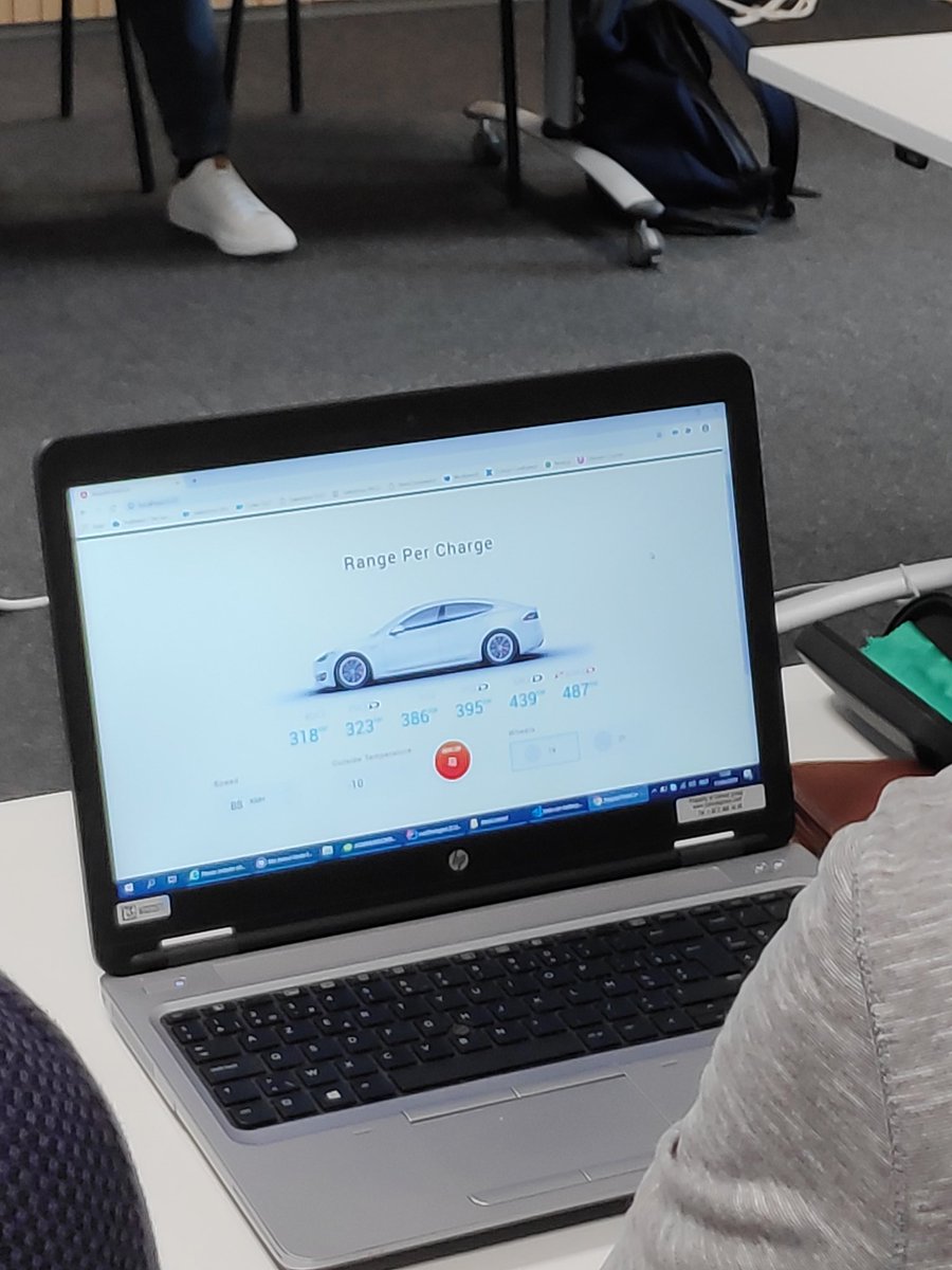 hackages's tweet photo. And...the challenge is completed! The #tesla calculator is up and running! 👊👏
#colruytgroupie #javacommunity #hackages #angular #javascript https://t.co/s3whcBWgBm