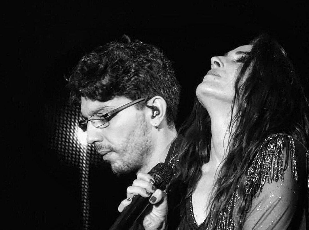 Tu sensibilidad, tu arte, tu pasión... Gracias por estar siempre a mi lado , gracias por las miradas cómplices en los momentos perfectos , gracias por dejarme sentir y vivir tu arte... Gracias por ser mi amigo... Felicidades <a href="/__RubenGarcia__/">Rubén García Motos</a> ... Te quiero ❤