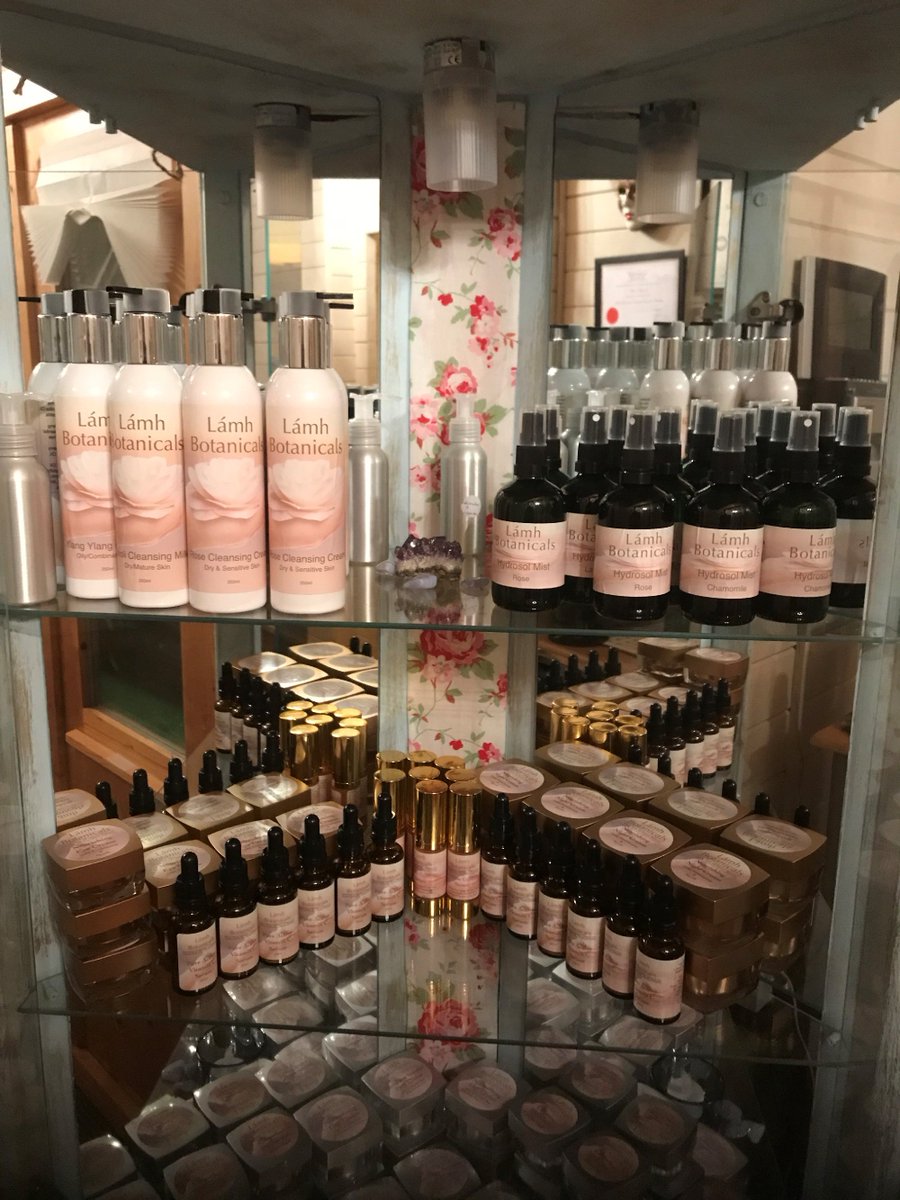 IMECMedia's tweet photo. Beautiful Labels for Cosmetic Products - An unattractive label is not a “good look” for a beauty product. Aesthetics are an important factor when investing in labels for c ... https://t.co/Bl5luC6fpE #BeautyProductLabels #EuropeanLabelingRequirements #IMECMEDIALtd #LamhBotanicals https://t.co/JutCJTxakb