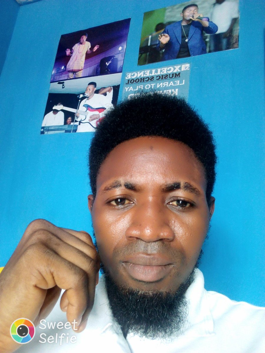 AdexbabaD's tweet image. This year so far is full of Testimonies #Office #musician #voicetrainer #guitarist #pianist