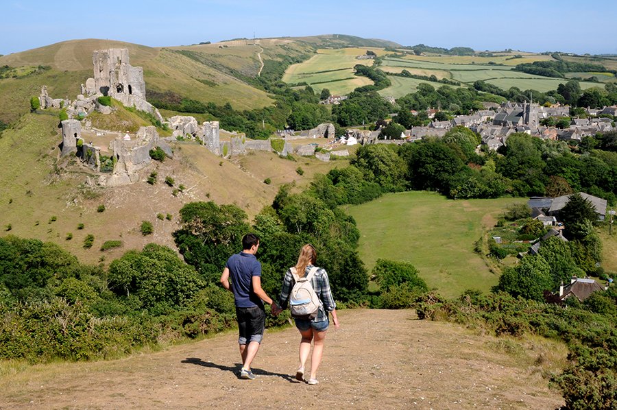 With the sun set to shine this #Bankholidayweekend where in #Dorset will you be heading? ☀️😎
#VisitDorset