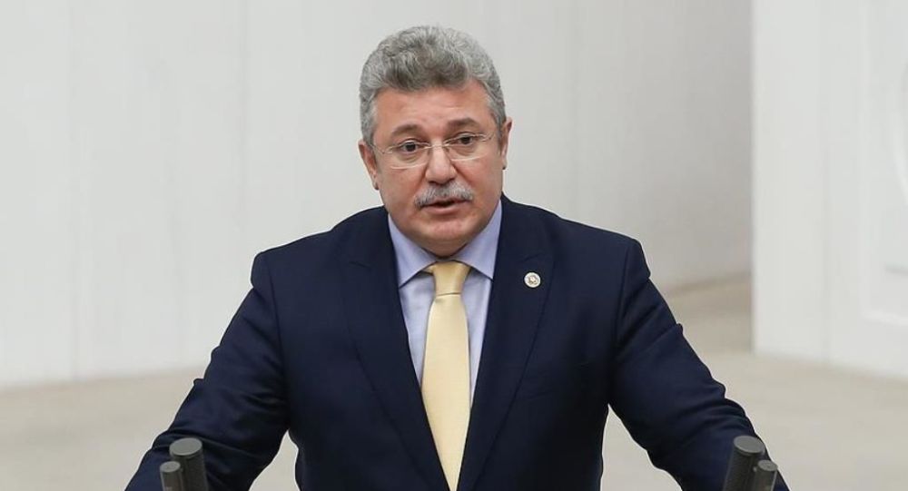 AKP Grup Başkanvekili Akbaşoğlu: "Asgari ücretle geçinen bir aile 3 öğün çay-simit tüketirse 1120 lira cebinde kalır"
sendika63.org/2019/04/akpli-…