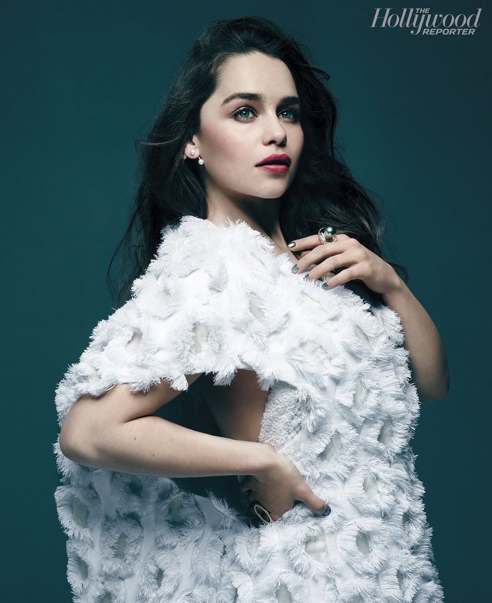 phenawe's tweet photo. https://t.co/92BzgK2p35
PHENomenally AWEsome
(📸: @millermobley @hollywoodreporter)
Bend the knee. 🐉 The final season of #GameOfThrones premiered this week. Will you be tuning in?
#got #jonsnow #hbo #daenerystargaryen #emiliaclarke #winteriscoming #westeros #phenawesom #phenawe https://t.co/hXlzf0Jtd0