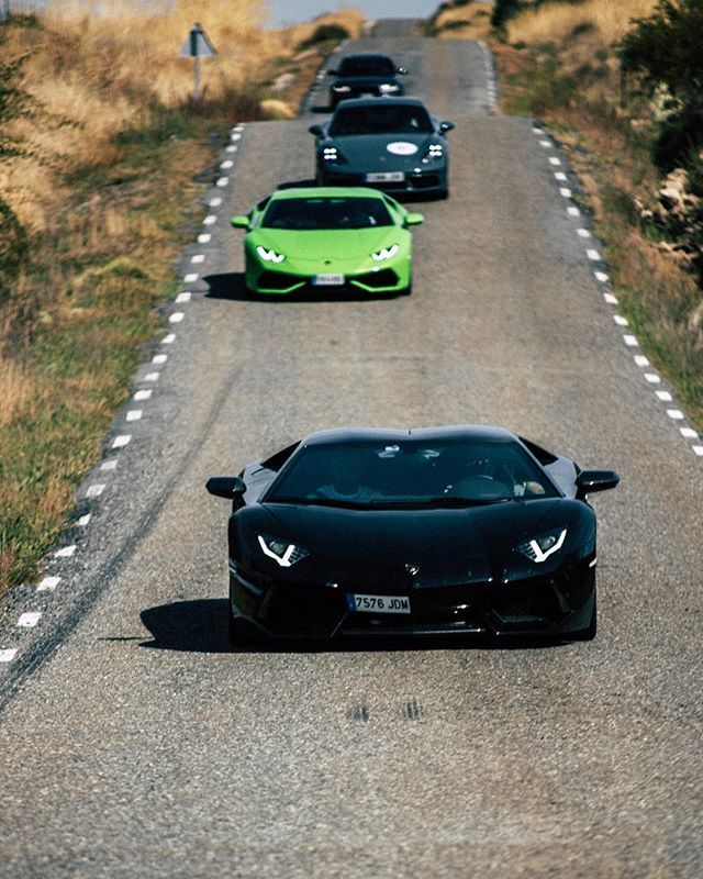 Para el domingo 28, después del track day de Calafat, tenemos un buen plan para aquellos que quieran seguir disfrutando de su coche❤️ Pasarán la noche del 27 en el hotel gran Palas para descansar, al día siguiente habrá muchas curvas🏁 El plan será el siguiente; 
9.00 Hrs.  D…