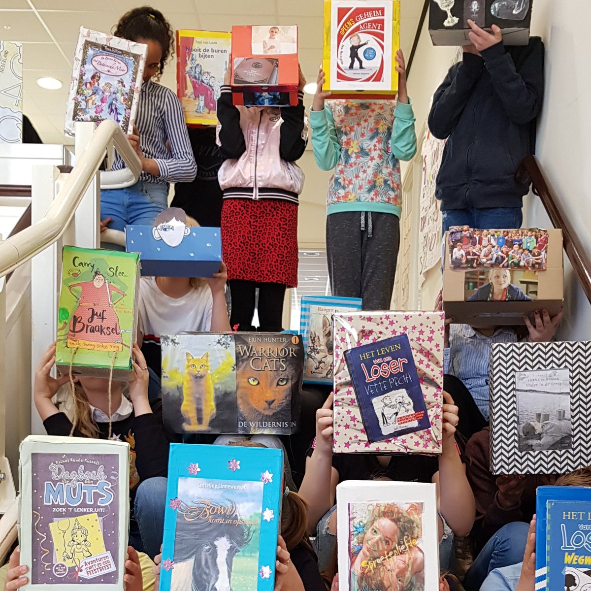 Groep 8 heeft de afgelopen weken een 'boekendoos' presentatie gehouden met geweldige resultaten!