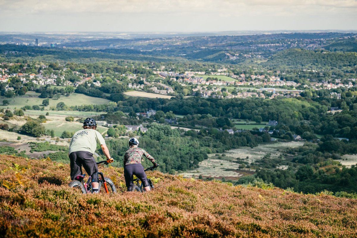 theoutdoorcity's tweet photo. Happy Birthday to the UK’s first National Park @peakdistrict! 🎉🎂
We’re so lucky a third of our city is actually located within this glorious landscape, meaning all this is right on our doorstep 👇🙌
#Sheffield #TheOutdoorCity https://t.co/t2FujIKDKq