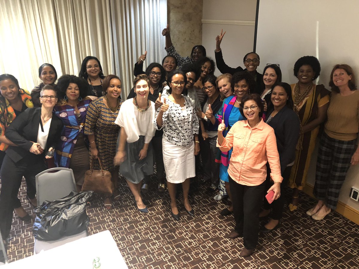 Today some of the women staff of UNAIDS eastern & southern Africa came together on the sidelines of the regional management meeting for a breakfast meeting with @UNAIDS women senior managers to discuss women in leadership, share experiences and express solidarity.