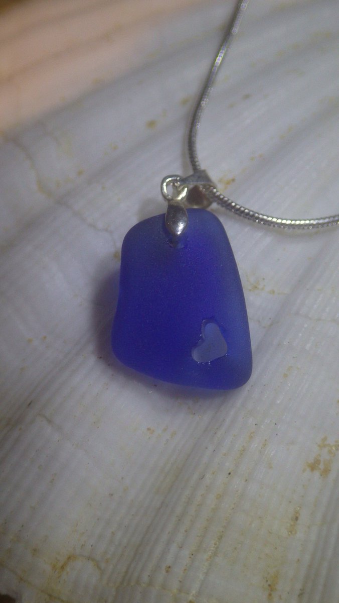 SeaGemsUK1's tweet photo. Excited to share this item from my #etsy shop: Blue Sea Glass Necklace with Heart Motif on 16"-20" Silver Plate Chain - 033 https://t.co/5fMuC9eDgA
#seaglass #blueglass #handmade #jewellery #gift #wedding #beachglass #seaglass #blue #beach https://t.co/TGYc7HihKM