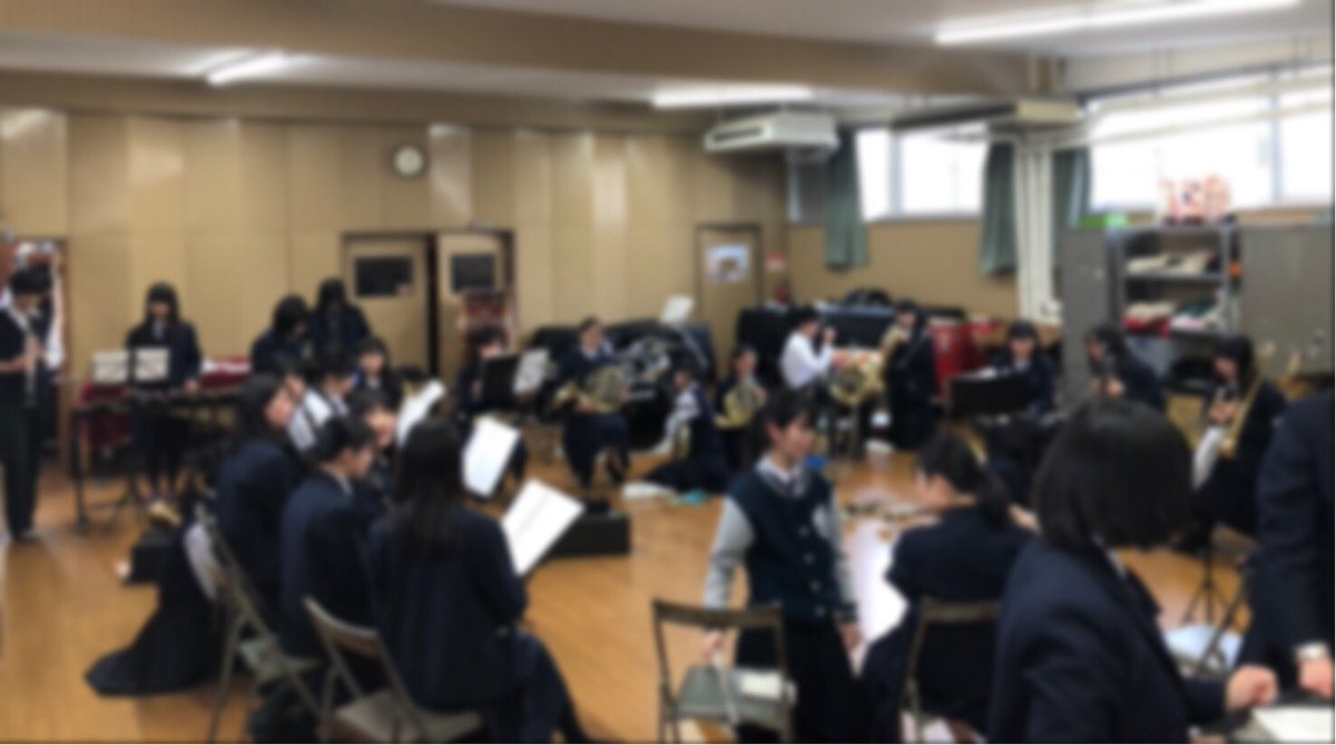 73rd93404872's tweet photo. 一昨日のクラブ体験の様子です。
10人以上来てくれました☺︎

明日はクラブ体験最終日です！

吹奏楽部に決めてる方も、
まだ全く決まってない方も、
悩んでる方も、
ちょっと気になり始めたという方も、

ぜひ来てください！🥺

(質問等あれば、気軽にDMどうぞ🙂) https://t.co/BiaRkbDHCg