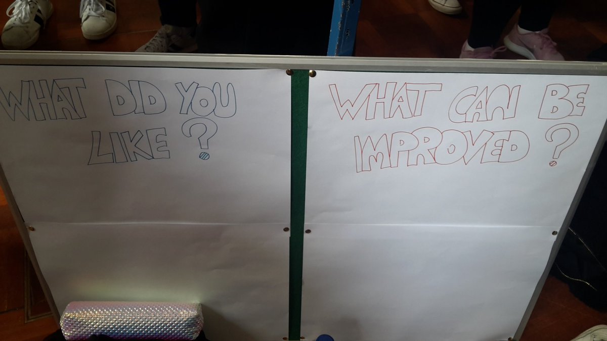 Iman_el28's tweet photo. We even have a feedback board come n let us know what u think about our poster! @DrDaveT @zenab018 @mirce_uws @UniWestScotland @UWSAcademy @uws #Group23 #ScientificInvestigation #uws #Science https://t.co/jI9qA4jdl5
