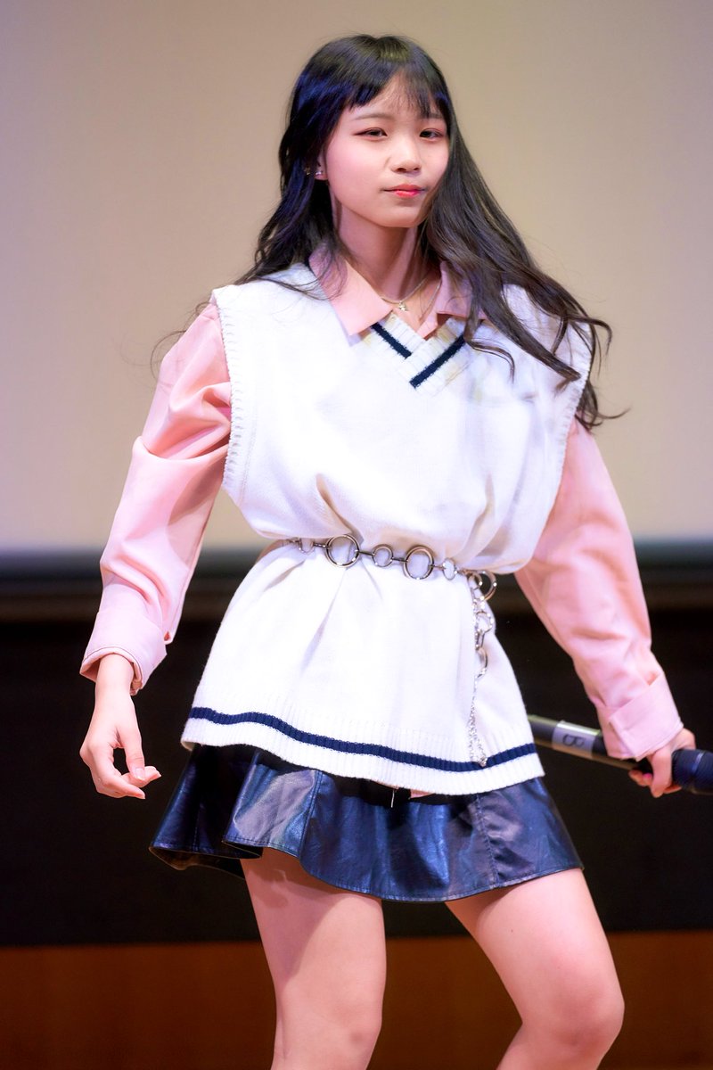 台湾アイドル徐姉妹Sisters Of Shiu 日本デビューCD「佔領年輕」 台湾アイドル徐姉妹Sisters Of Shiu 日本デビューCD「佔領年輕