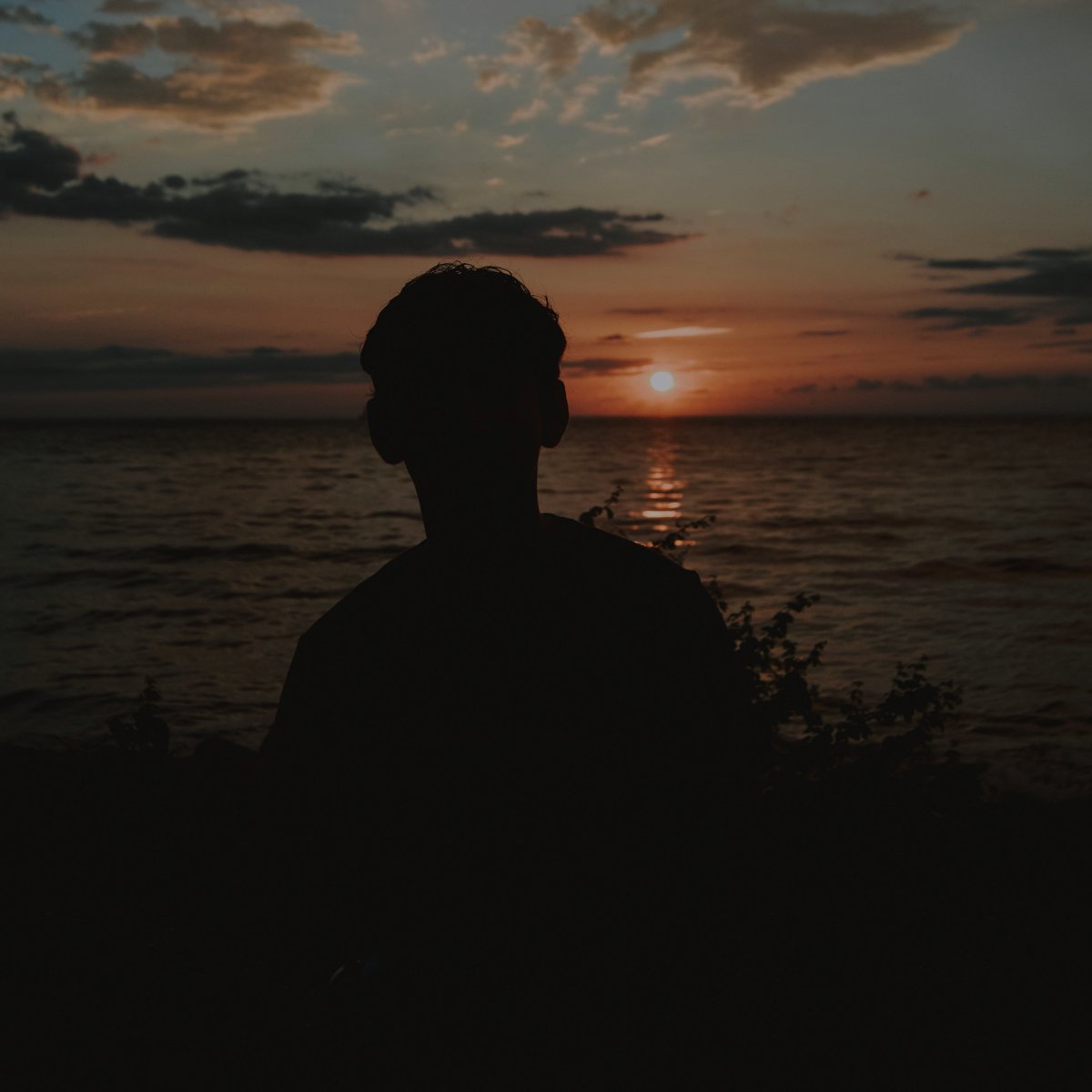 WormoreRecords's tweet image. "I've been wondering all the time why do I feel so alive." #April26 #FeelSoAlive #WRMRRCRDS