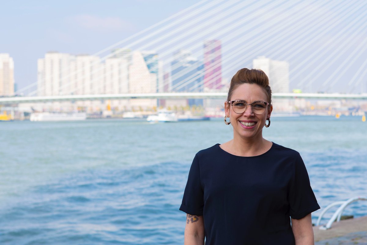AlliantieAMROR's tweet photo. Bijna vijf jaar was Kim Hoogstad alliantiemanager van #AMROR . In dit interview blikken we terug op de overwinningen in kennisdeling. @KimHoogstad vertelt waar ze energie uit haalde, welke struikelblokken ze tegenkwam en welke kansen ze nog ziet. ➡️ https://t.co/fAULHo9v8M https://t.co/RehjmdcL9p