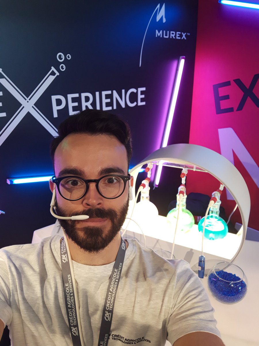 SebastienGens's tweet photo. Getting my oxygen fix at #Devoxx Paris 2019 with @Work_at_Murex! https://t.co/MFOceGmoEU