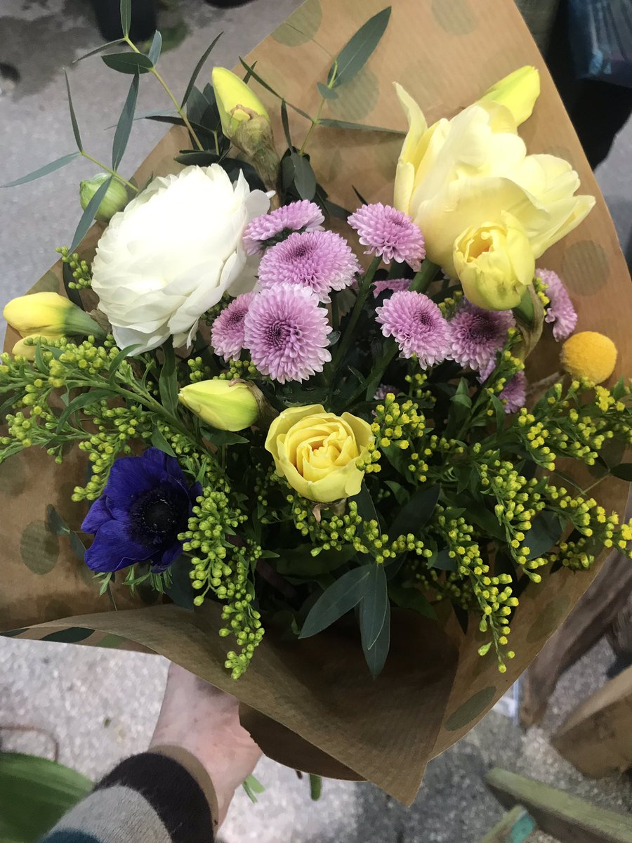 RT SheffieldRes: RT mheadflowers: Spring flowers Spring bouquets Fragrant  flowers #BritishFlowers #BritishFlowersRock #flowersfromthefarm #giftidea #birthdaygirl #getwellsoon #workingtogether #friendship