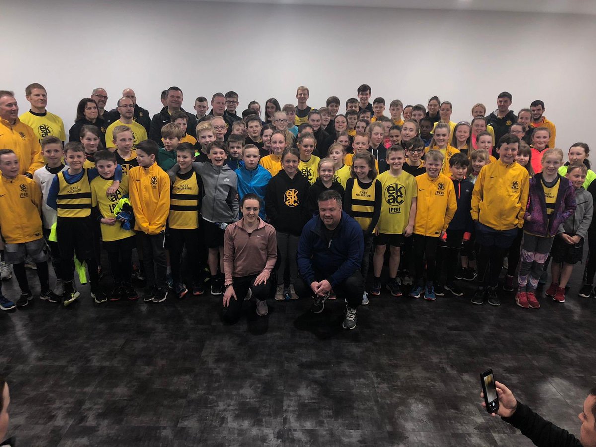 EastKilbrideAC's tweet photo. Huge thank you to @lauramuiruns for an inspirational and entertaining evening! A great example for EKAC’s athletes to aspire to 🥇🥇😃 https://t.co/Z3yep4nt1w