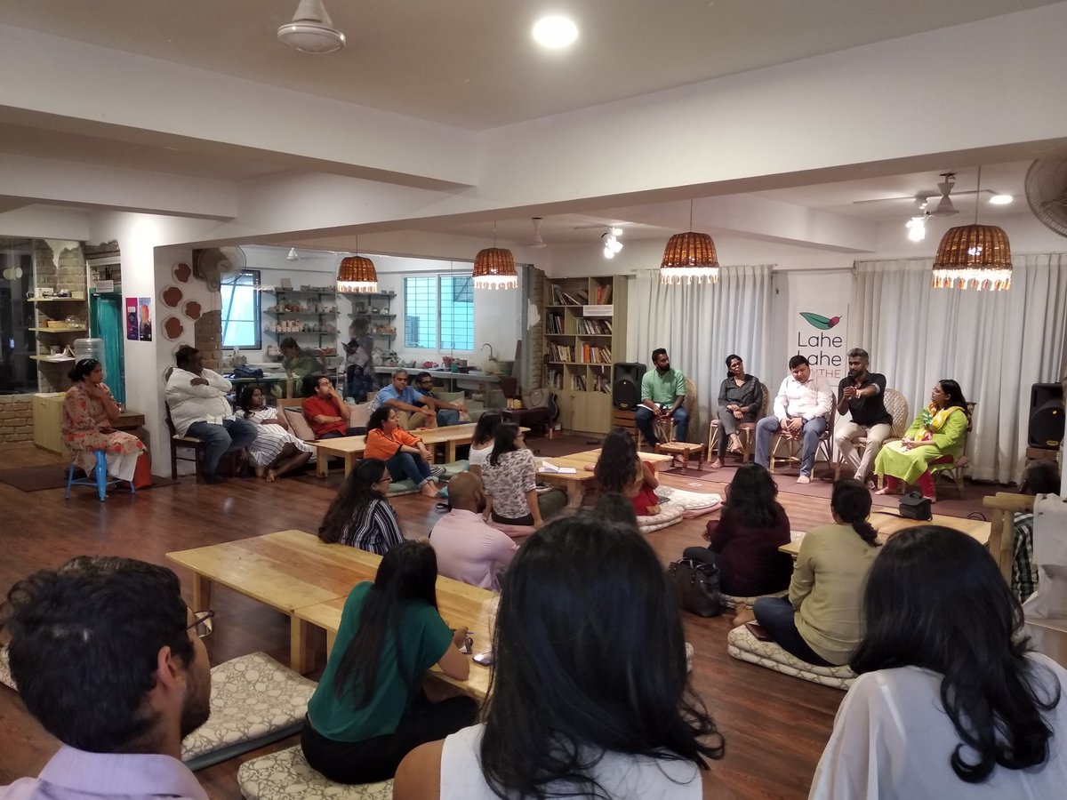 ambriancarvalho's tweet photo. #PRune panel on #socialmedia. Great insights from a stellar panel. Lovely venue,  too!  @ManseeT https://t.co/57BO7LjzmG