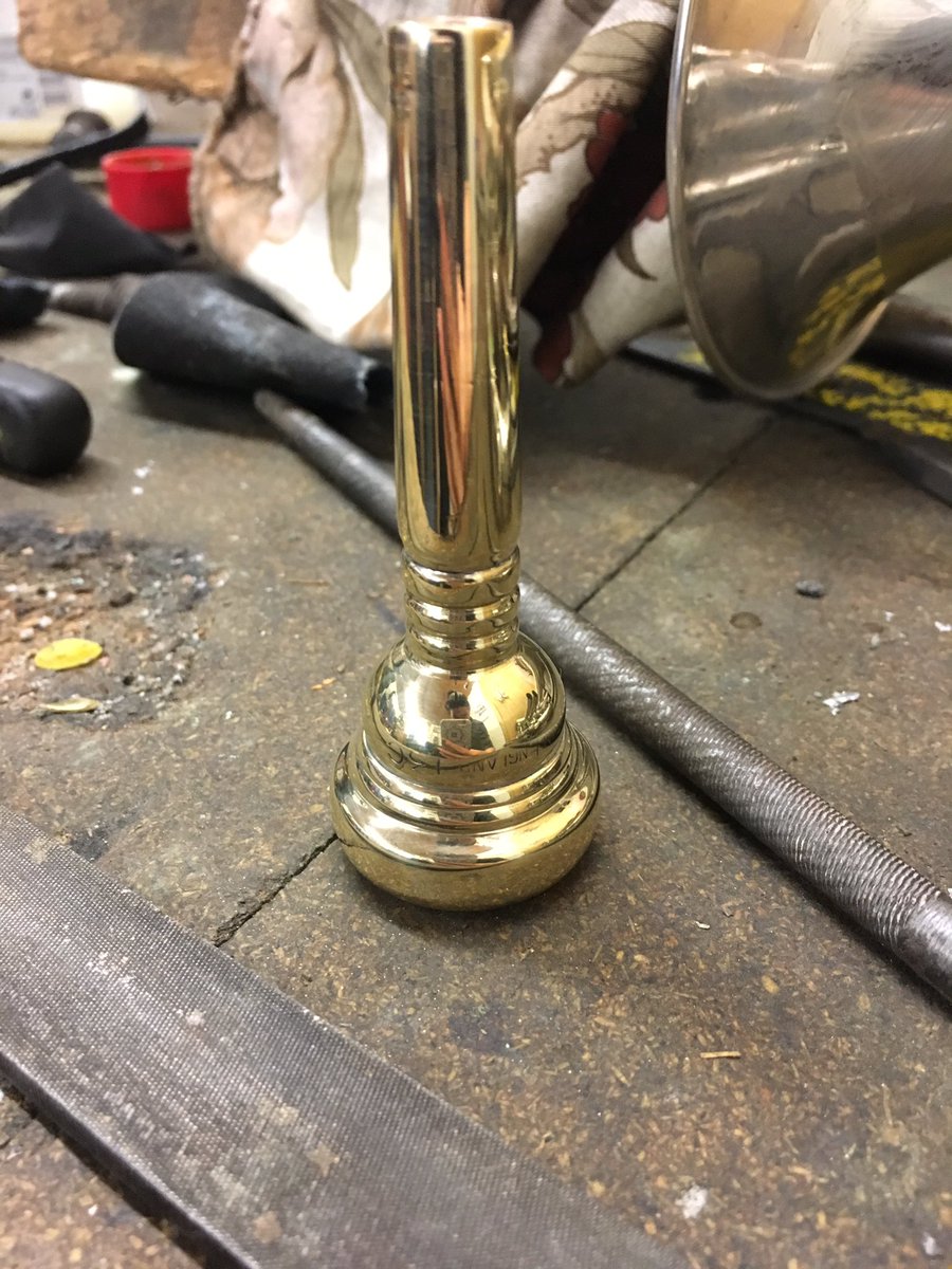 brassrepairs's tweet photo. The 4 stages of mouthpiece restoration #brassrepair #brassband #mouthpiece #deniswick #besson #yamaha #restoration #alliance https://t.co/vWFFokAR04
