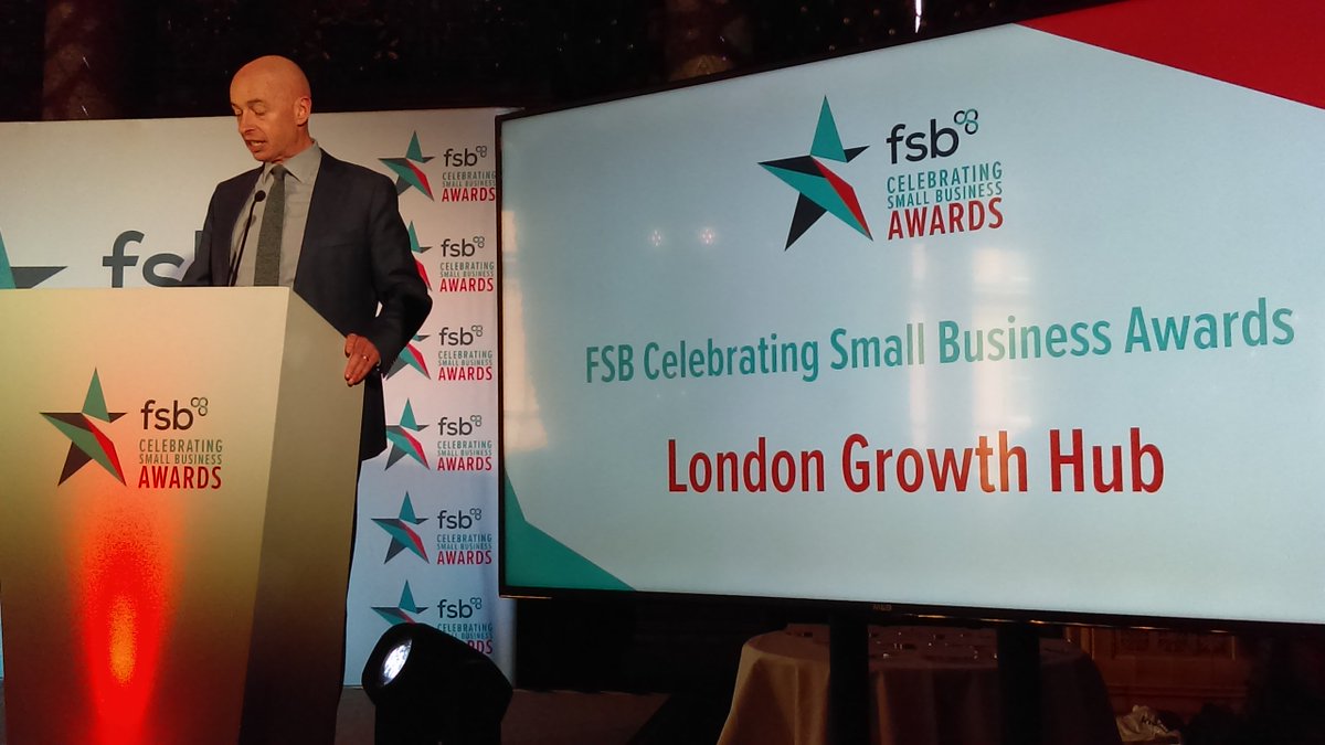 growlondonlocal's tweet photo. .@LondonLEP member @pitkeathley introduces the #LDNGrowthHub at the #fsbawards with @fsb_policy before announcing the winner of the International Biz of the Year Award #smallbusiness #SMEs https://t.co/iYe8344w7B