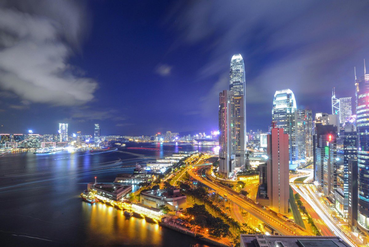 香港経済貿易代表部 บนทว ตเตอร 香港には美しい夜景スポットが数多く存在します 香港政府カメラマンによる夜景の数々 香港 国際都市 100万ドルの夜景 世界三大夜景