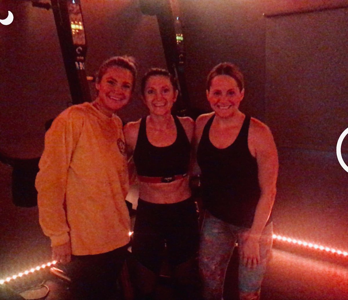 gotmaq's tweet photo. Versa Burn 360 die hards killed it this morning like usual! Great job ladies! 💪🏼

#MAQ
#Fitness
#VersaBurn360
#TotalBodyWorkout https://t.co/7mSu3zHyZB