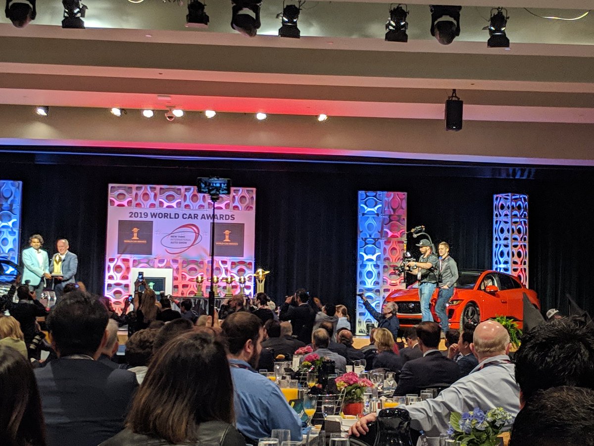 heatherw716's tweet photo. Jaguar I-pace wins 2019 World Car of the Year Design award. @cision #nyias https://t.co/rGVtRmXNZA