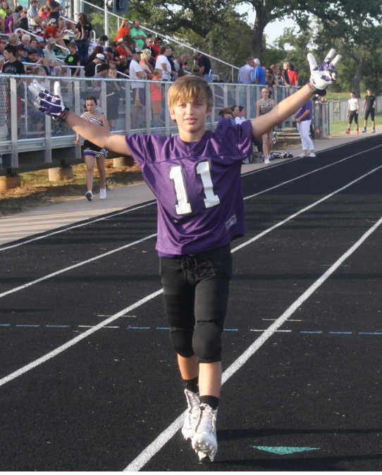 AMSPirateSports's tweet photo. @cadedudley11 Congratulations on your Signing Day! We at AMS are so very proud of you! Here are some throwback pics to show everyone the kind of young man you are by leading in every sport!
Love, Coach Allen
#CCRunner #StartingPointGuard #2WayFBStarter #11OnTheField #1InMyHeart https://t.co/O4U9xzKJyG