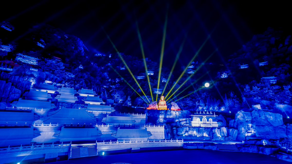 EU_Growth's tweet photo. The 2018 EU-China Tourism Year🇪🇺🇨🇳 helped attract more travellers to the EU from across China, while also encouraging tourists🧳 from well-established markets like Beijing and Shanghai. Learn about the results of #ECTY2018 in our report: https://t.co/fwTIwMTYkG #EUTourism https://t.co/BlQv0IU8cz