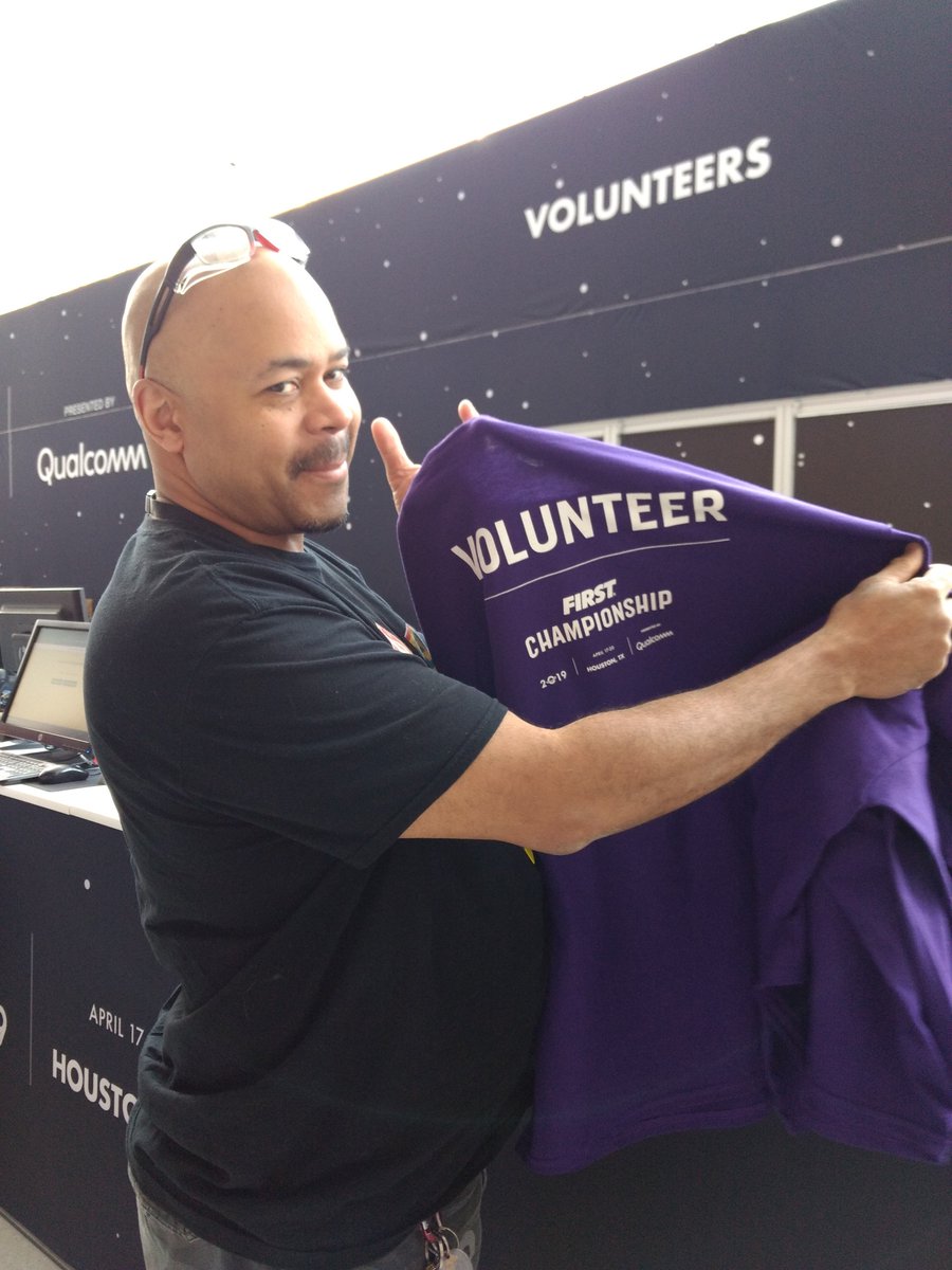 Did you know April is #NationalVolunteerMonth? FIRST volunteers #fuelthemission, and 1,200 of them are here at #FIRSTChamp Houston making sure our student competitors have an amazing experience. 🥰