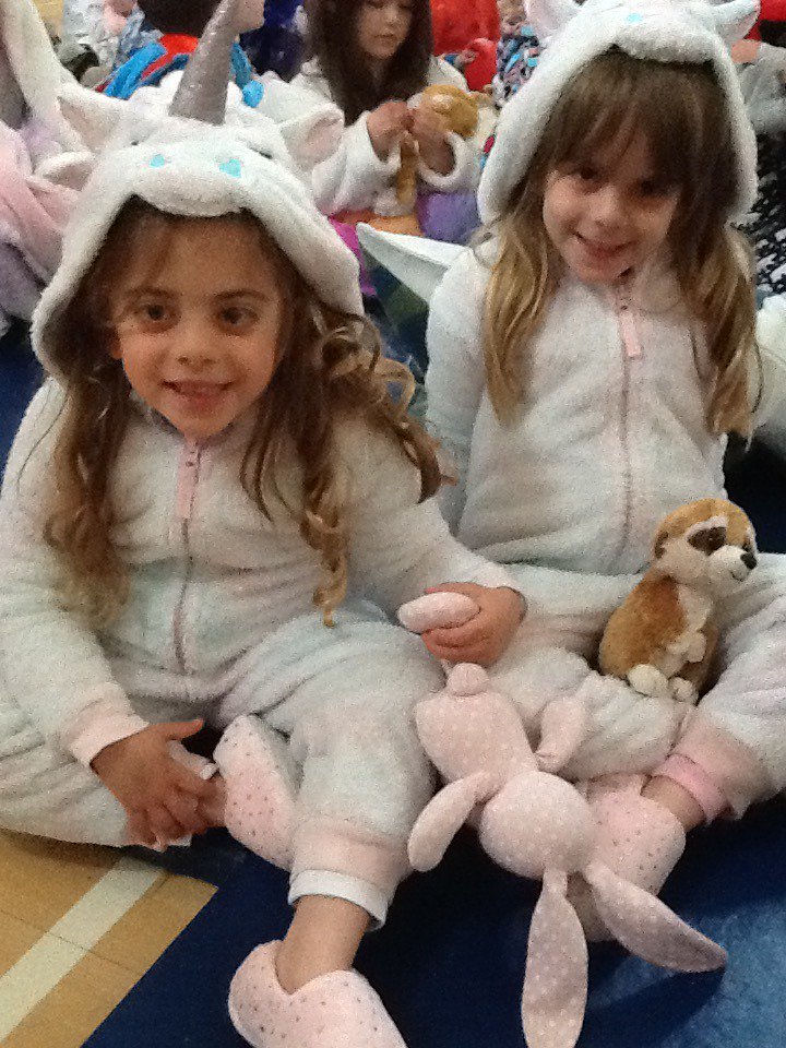navigationEYFS's tweet image. EYFS are having a lovely time at their PJ and Bedtime story party. Thank you to @NavigationPTA for organising it all.
