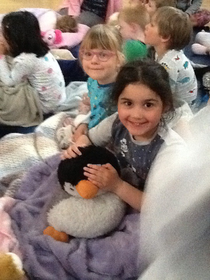 navigationEYFS's tweet image. EYFS are having a lovely time at their PJ and Bedtime story party. Thank you to @NavigationPTA for organising it all.