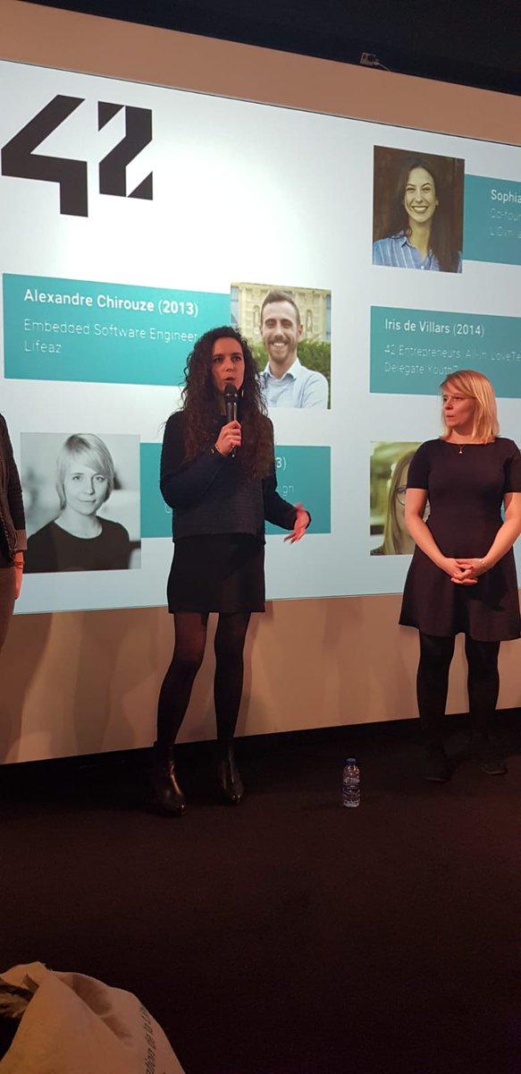 IrisdeVillars's tweet photo. Fière d'avoir pu partager mon expérience d'étudiante à l'école 42, ainsi que l'apprentissage et les bénéfices que j'ai pu en tirer, lors de la Journée de la Femme Digitale @42born2code #JFD2019 #Empowerment #digital @JFDOfficiel @42Ambassadrices @42Entrepreneurs @AI4AI_ https://t.co/lhCNzf8pSL