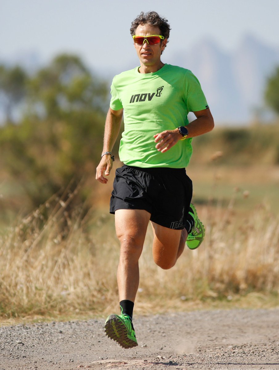 TerrassaTrail's tweet photo. 📣ÚLTIMES HORES📣

Recorda! Últimes hores per emportar-te la samarreta @CraftSportswear commemorativa @TerrassaTrail amb la teva bossa del corredor! Aprofita! 🏃‍♂🏃‍♂ 

➡ https://t.co/CaSSw4E0br . https://t.co/Vl9cHc8Q4P
