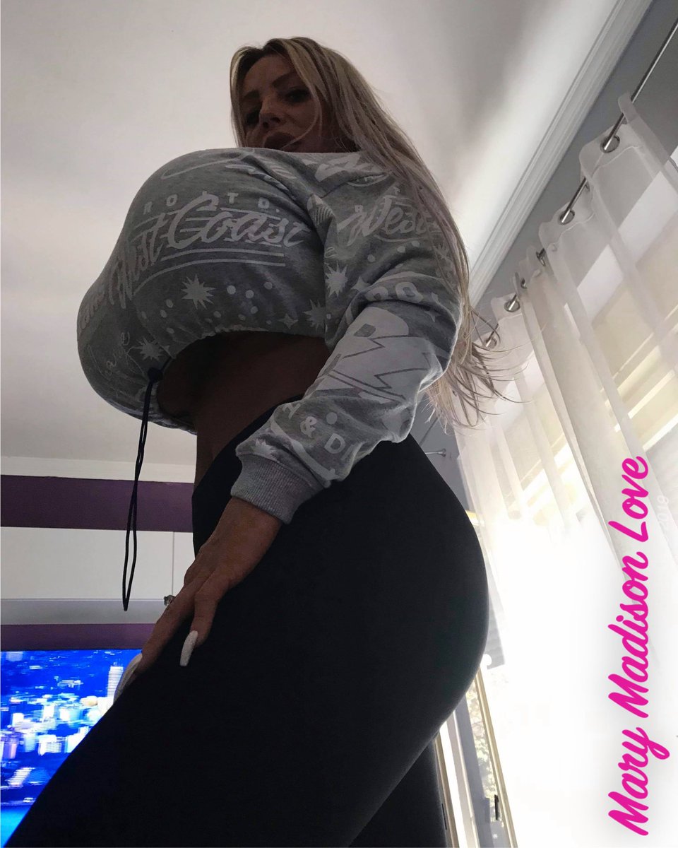 MaryMadisonLov's tweet photo. ๐ธHello๐๐คโค๏ธ PLEASE FOLLOW in IG ๐๐ป@silastarlove @lola_celine_official @_plastic_lover_ Thank you๐๐๐#breastimplants #curvesforday_ #getbig #pictureofday #plasticsurgery #onlyimplants https://t.co/ESW40O9Bed