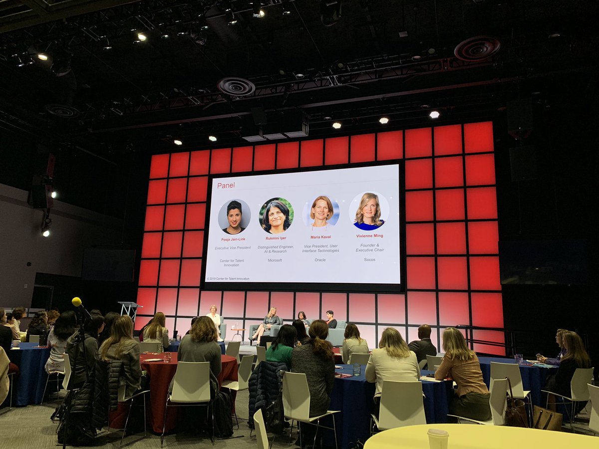 LulitBezu's tweet photo. Confidence, boldness, peer networks, sponsoring others, authenticity, and building personal brands are all keys to succeed as a woman in STEM #GoForIt @OracleWomenLead #WWinSTEM https://t.co/QzWGmrNzcu