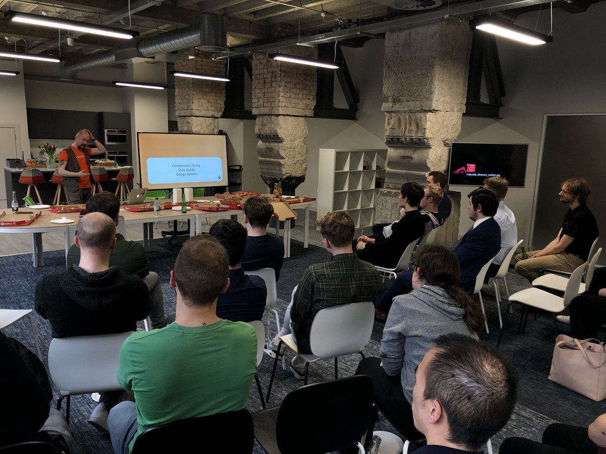 yozu_uk's tweet image. Tried building a component library for your Rails application with Mountain View? Paul (@OddEssay) is giving the run down now.  🏔
#Rubyside #RubyOnRails #RubyEvents