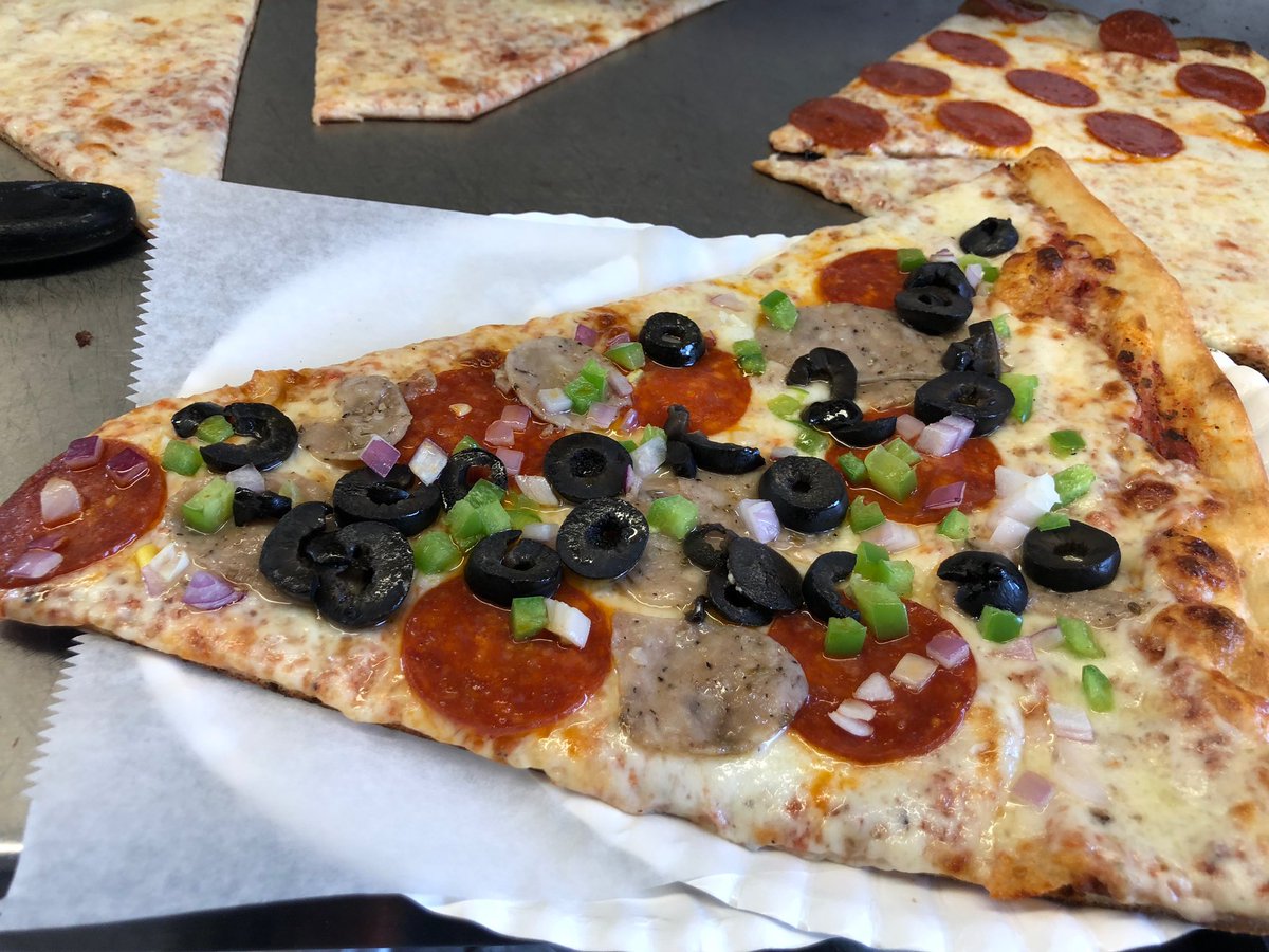 Pizzazillamiami's tweet photo. The DEFINITION of LIT🍕
BRING US TO YOUR WORKPLACE, BUSINESS, SCHOOL, OR NEXT PARTY! Contact us at https://t.co/6oEaDt7ubE or DM us
#pizzatruck #miami #Fortlauderde #boca #hialeah #coralgables #pinecrest #kendallfl #wynwood #dadecounty #miamiparty #miamievents #miamifoodtruck https://t.co/fDMXHZ5Oo8