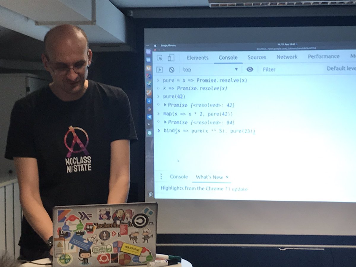 Latti_Nbg's tweet image. @ChristophWelcz explains map, functors, bind, monades ... at #hackerkegeln @datev @SCC_at_DATEV